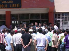 Muhtar seçmen bilgilerini bildirmemiş