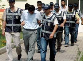 Ocak başkanları tutuklandı