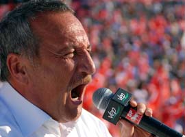 Ağar millete kırılmış!