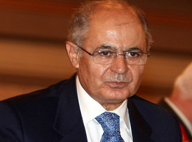 Sezer Türkiye'ye 13 gün kaybettirdi