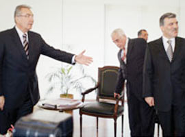 CHP'den Gül'e özel taktik