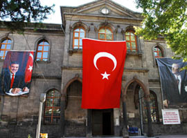 2 Cumhurbaşkanı yetiştiren lise-Foto