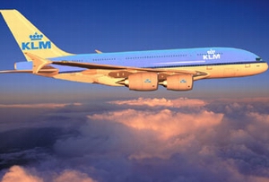 KLM cep telefonunu deniyor