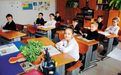 Türk okulları yüzümüzü güldürüyor