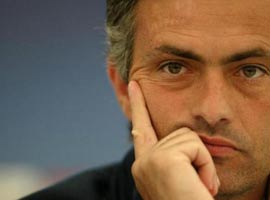 Mourinho, Chelsea'den ayrıldı