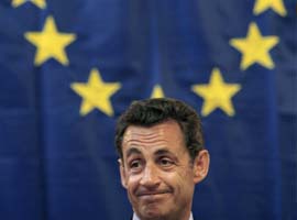 Sarkozy’de ufak adam sendromu var