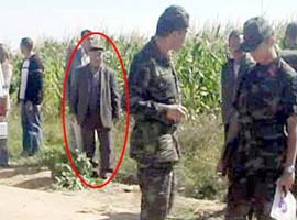 Önce 2 kişiyi öldürdü,sonra seyretti