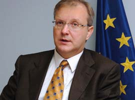 AB, başörtüsü yasağını desteklemiyor  