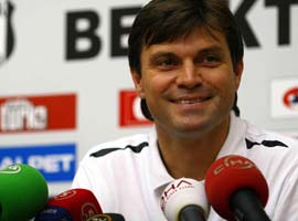 Sağlam'ın 'Porto yıkan adam'ı - Video