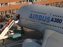 Airbus 380 İstanbul'a geliyor