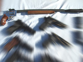 Jandarmayı şaşırtan tabanca - Foto