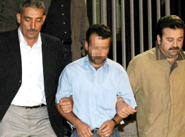 Tren'e bombalı saldırı teşebbüsü