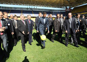 Beşşar Esad, Fenerbahçe'de - Foto