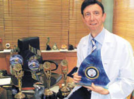 Türk doktor 'en iyilerin en iyisi' seçildi