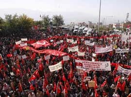 Hakkari terörle anılmayacak