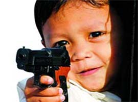 Çocukların yeni oyunu 'askercilik''