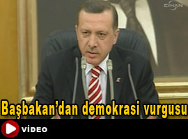 Başbakan'dan demokrasi mesajı