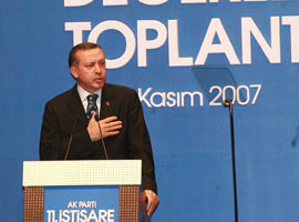 Erdoğan: Terör örgütü kuşatıldı