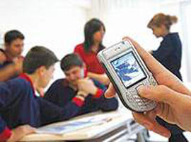 Cep telefonu ile üniversite eğitimi