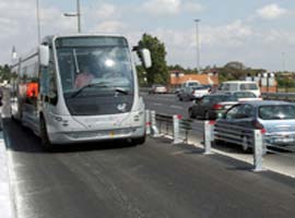 İstanbul'a 6 metrobüs hattı daha geliyor