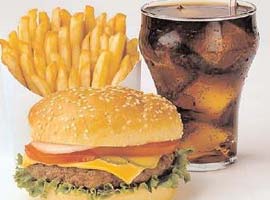 İlk ve orta öğretimde cips ve kola yasak  