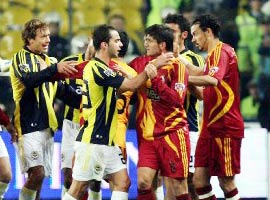 Galatasaray ünvanını kaybetti