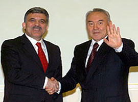 Kazak petrolü de Ceyhan'a akacak