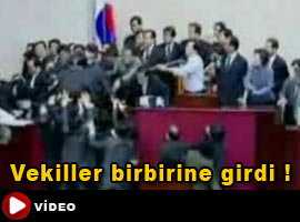 Vekili, Meclis'te boğuyorlardı - Video