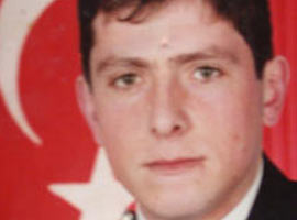 Oğlum vatan için şehit oldu - Foto