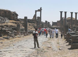 Bahira Manastır'ına ziyaretçi akını