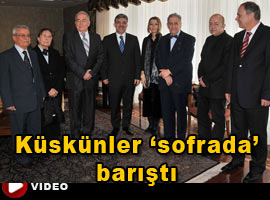 Küskünler sofrada barıştı - Video