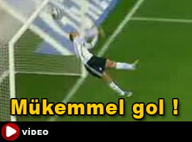 Kaleciye takla attıran gol! - Video