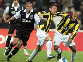 Beşiktaş 'zirvedekileri' yenemiyor 