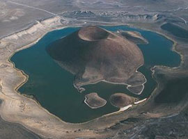 Nazar boncuğu bataklık oldu
