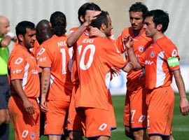 Belediyespor, Konya'ya gol yağdırdı