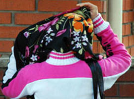 Başörtüsüne özgürlük dedi savcılık oldu