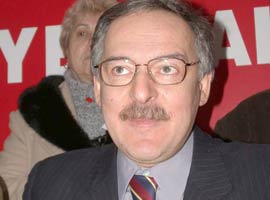 Koç'tan Baykal'a hodri meydan