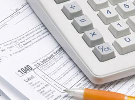 Ekonomi büyüyor, mükellef azalıyor