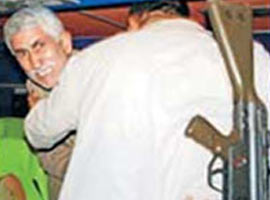 Hem bölücü hem iftiracı...