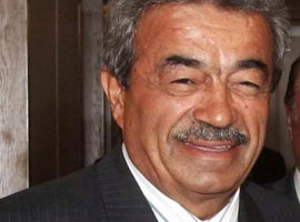 Düşünün artık! Kamer Genç devrede