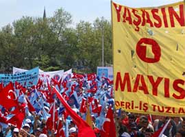 Türk Solu Taksim'de ne arıyor?