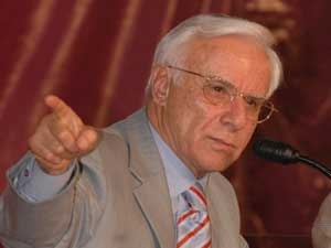 Sami Selçuk'tan ilginç iddia