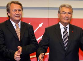 Sen bari söyleme sayın Sezer