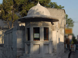 Bu milli ayıbımızı lütfen yazma!