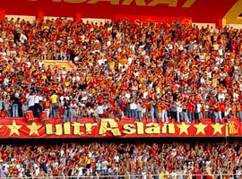 İşte Cimbom'un derbi marşı - DİNLE