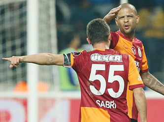 35914186_sabri_melo.jpg